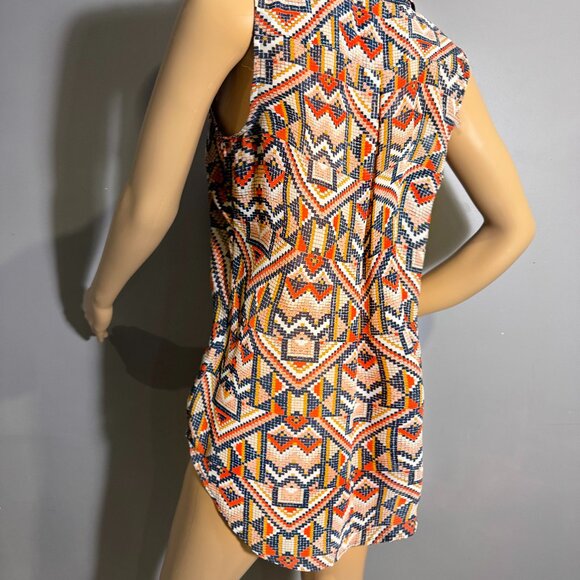 H&M Boho Geometric Print Sleeveless Button-Up collared blouse top - Picture 4 of 6